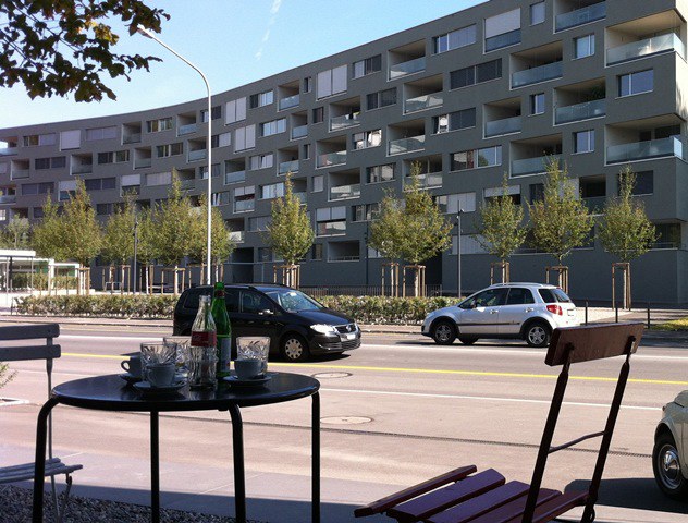 Verkehrsreiche Strasse