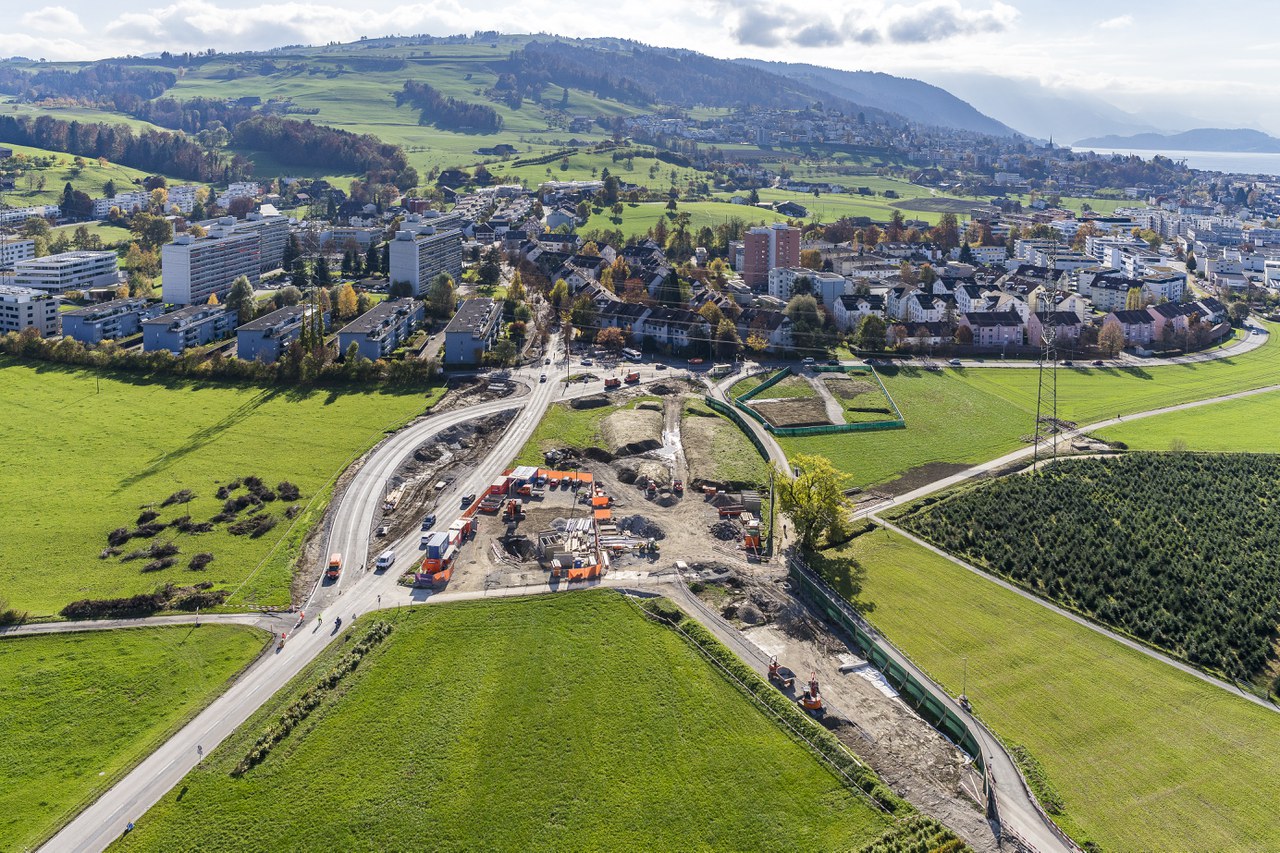 Hier kommt die neue Fussgänger- und Velobrücke Inwil zu stehen
