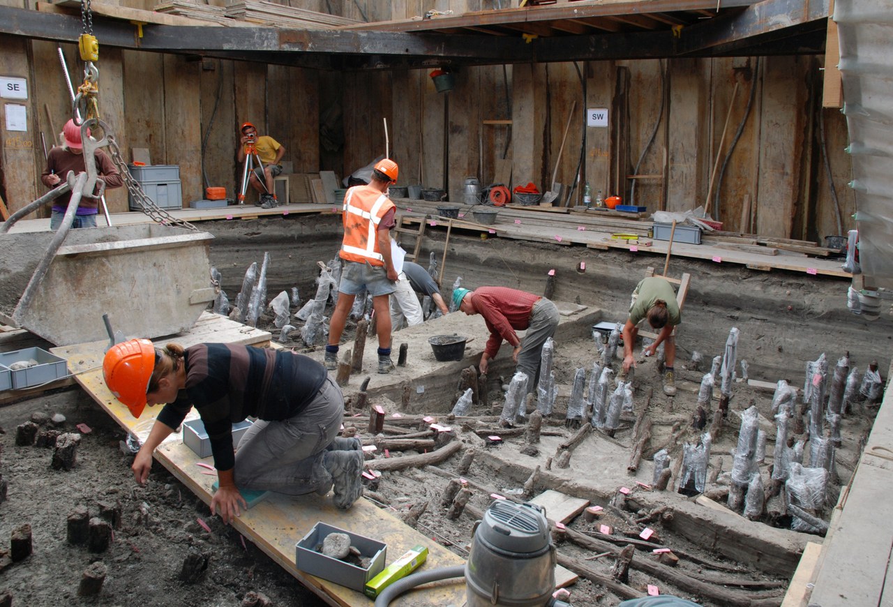 Foto 3: Unesco-Welterbe Pfahlbauten Riedmatt Zug