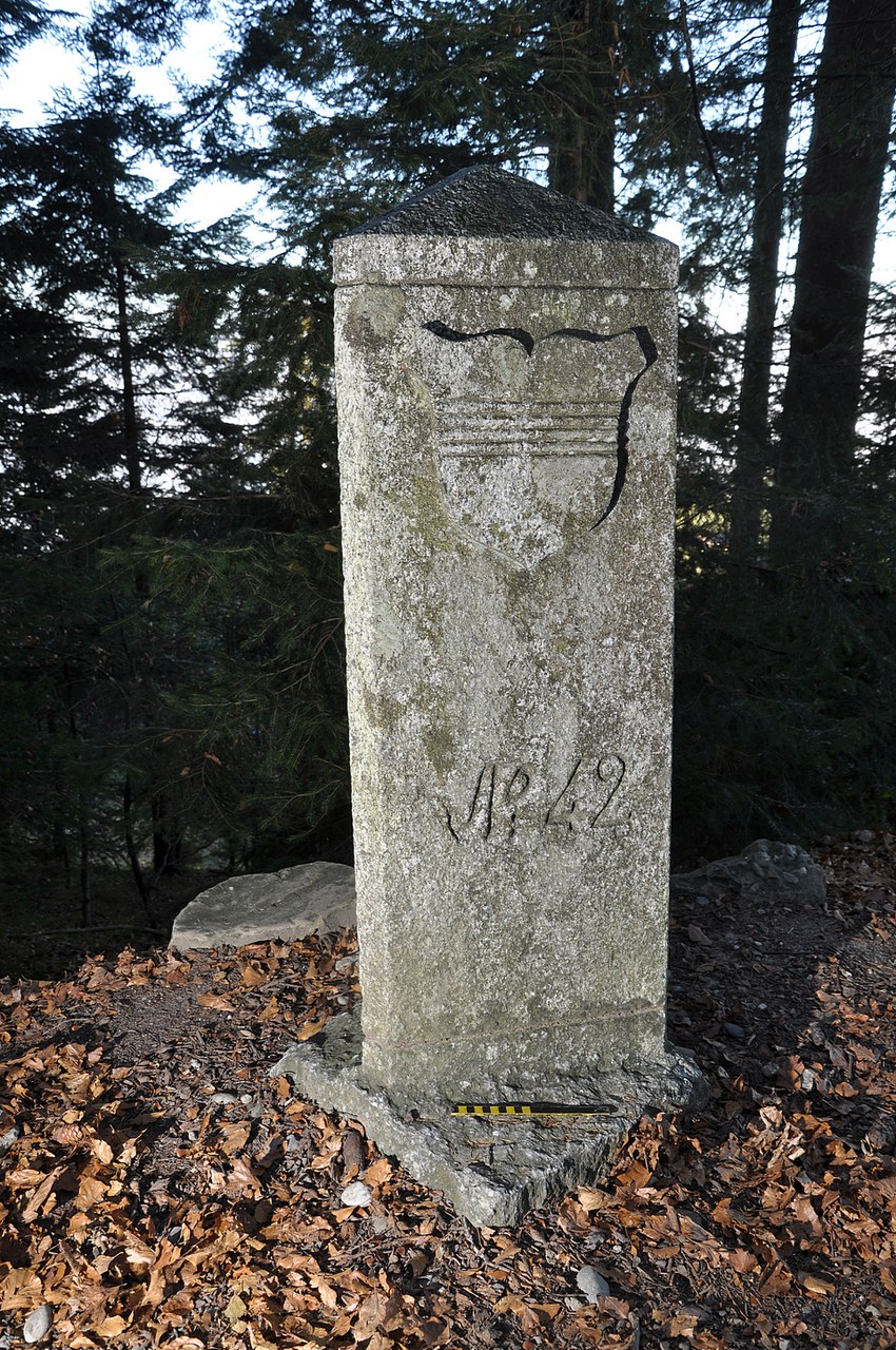 Dreiländerstein Oberägeri