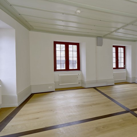 Stube im zweiten Obergeschoss nach der Restaurierung, © Alois Ottiger, Zug
