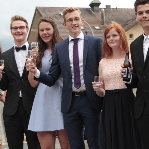 Maturafeier (61 von 64).jpg