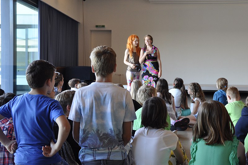 Erzählfestival in der Aula der PH Zug