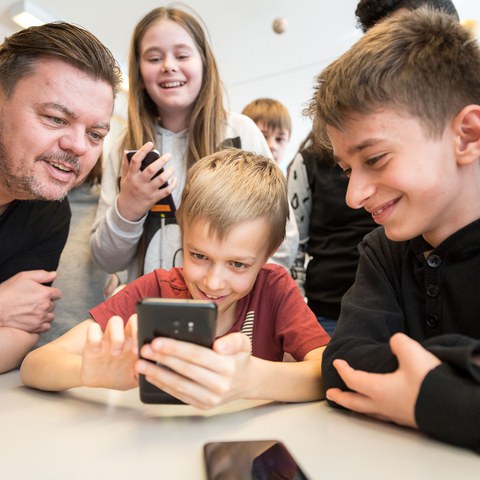 Die App fasziniert Lehrpersonen und Schülerinnen und Schüler gleichermassen.