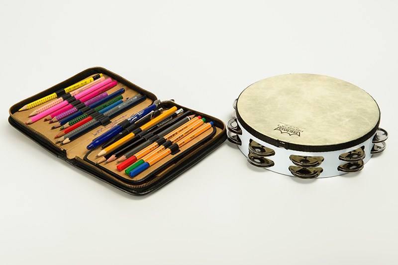 Etui und Tamburin