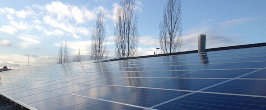 Photovoltaik-Anlage auf Dach