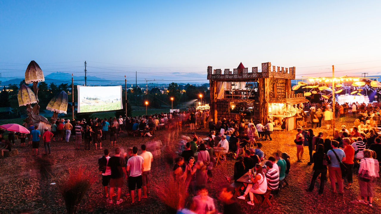 Impression des Waldstock Open Air Spektakels in Steinhausen.
