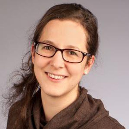 Pomes, BSc in Psychologie Esther