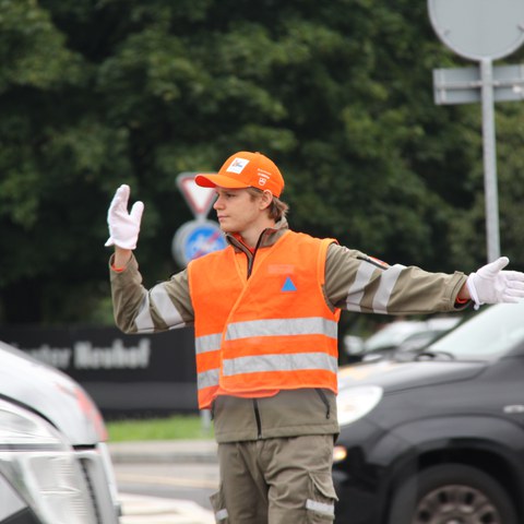 Bild 5: Verkehrsdienst 2