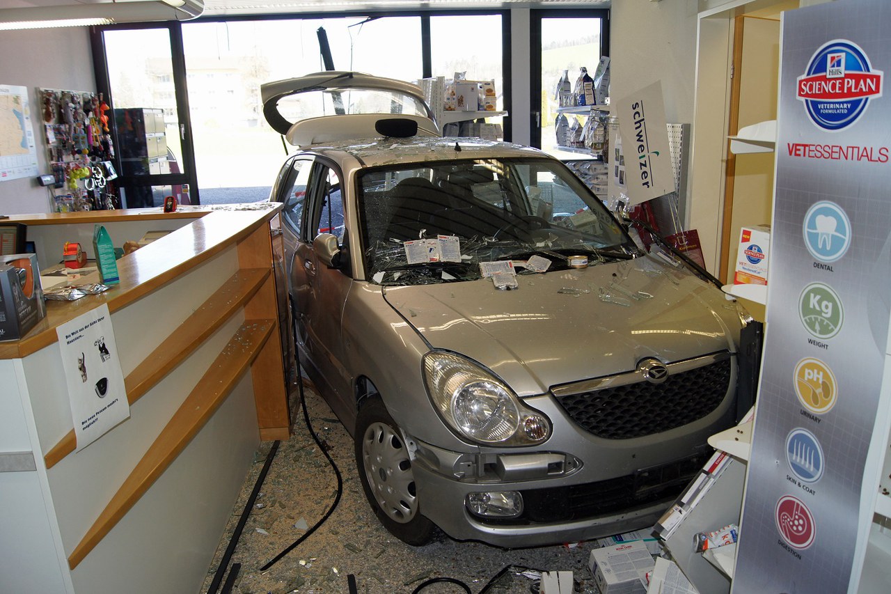 Zwei Personen verletzt