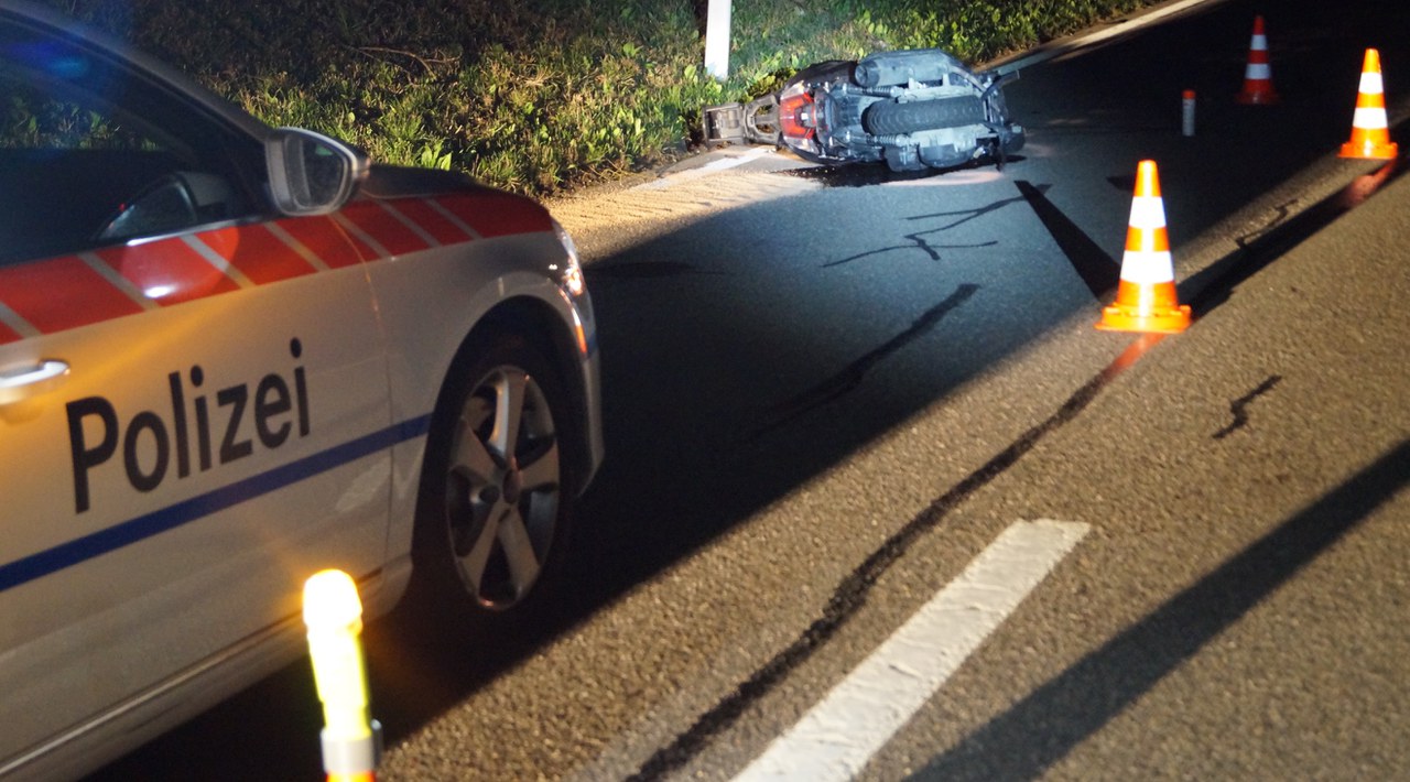 Rollerfahrer tödlich verunglückt