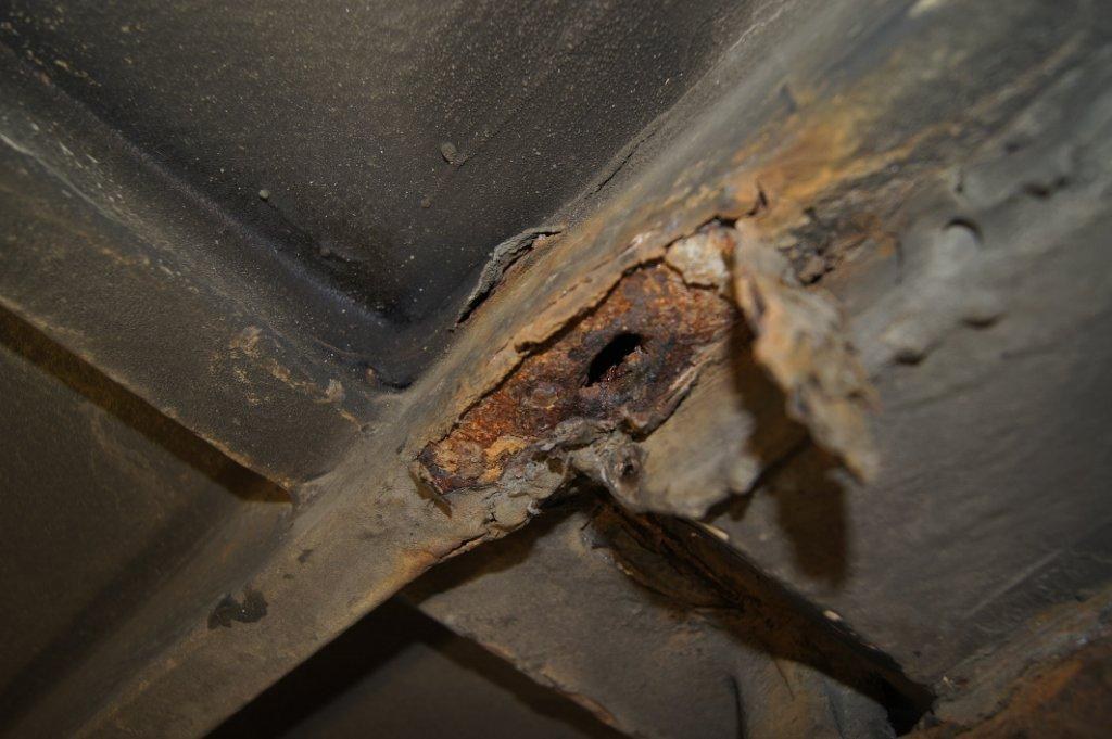 Nicht betriebssicherer Reisecar