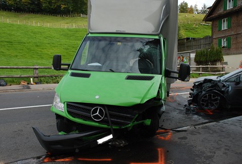 Zug, 5. Oktober 2015, 18:05