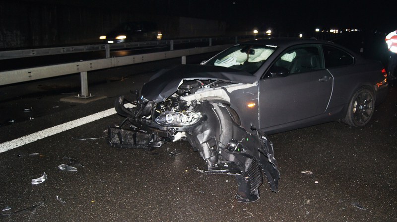 Hoher Sachschaden bei Selbstunfall
