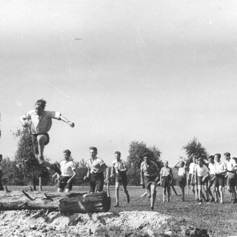 2 Milit. Vorunterricht.jpg