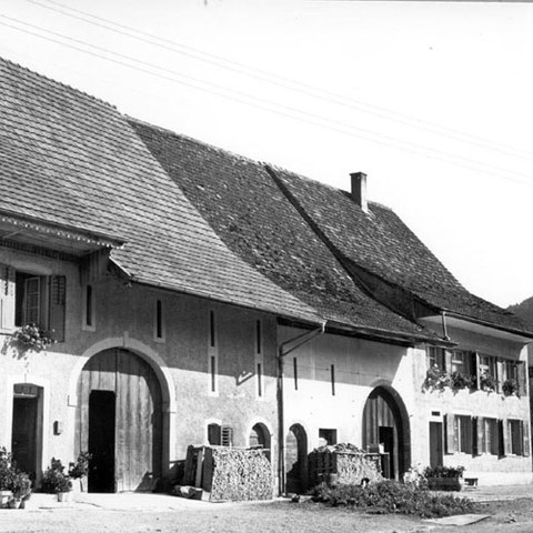 Häuserzeile in Rothenfluh (BL)