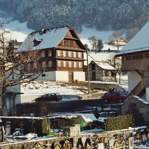 Bauernhaus von 1834 Bürglen (UR)