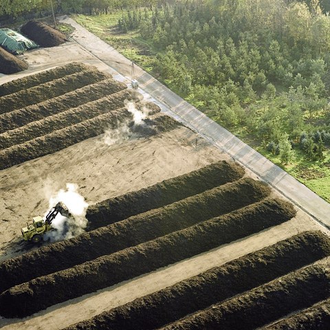 Betrieb 1990 noch im Freien